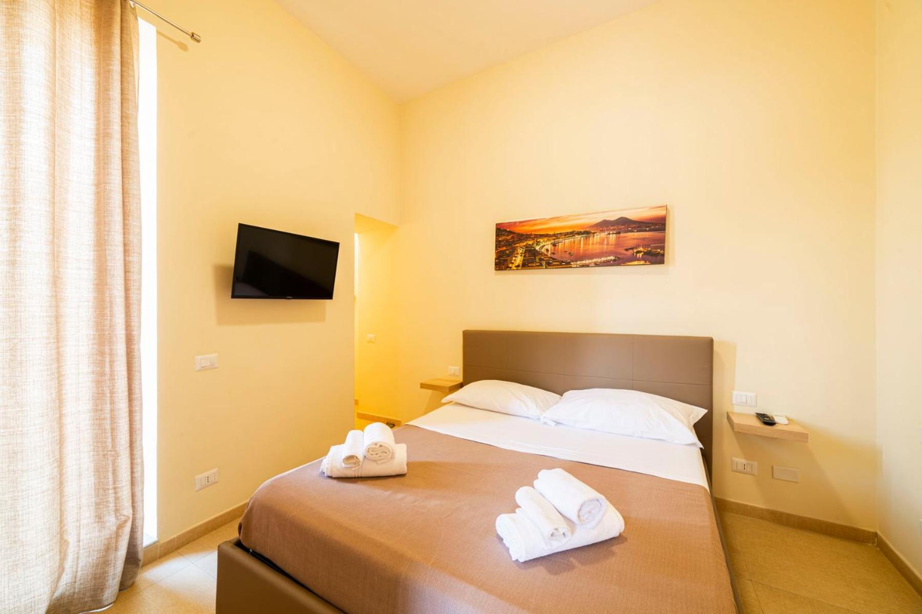 Corso 138 - Sleep & Fly - By Domusextra Bed and Breakfast Napoli Eksteriør billede
